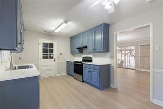 390 Tidwell Rd in Alpharetta, GA - Building Photo - Building Photo