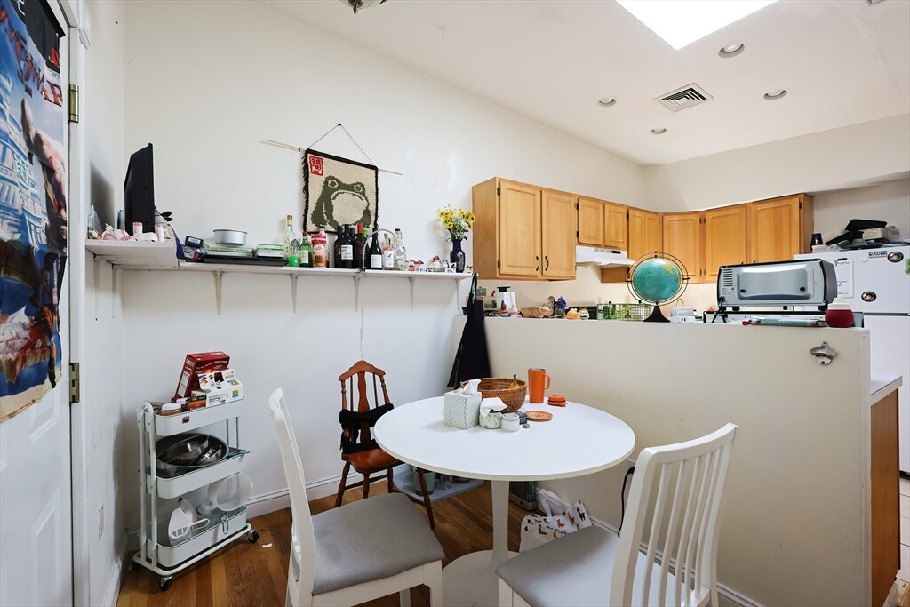 35 Adamson St, Unit #3 in Boston, MA - Building Photo