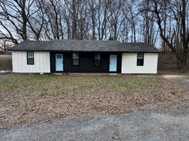 11279 TN-22 in Martin, TN - Building Photo