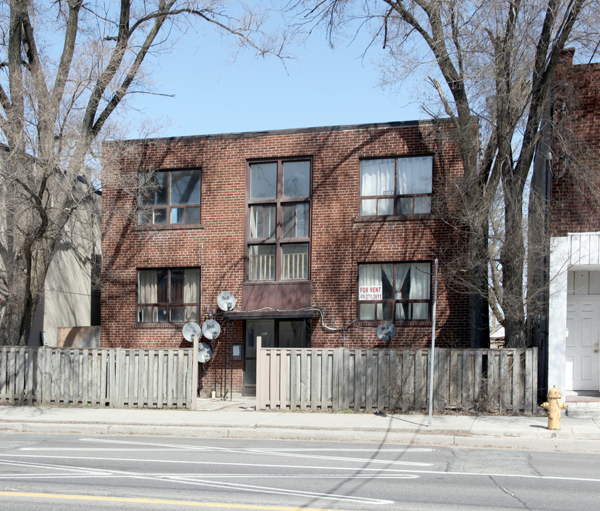 1009 Weston Rd in Toronto, ON - Building Photo