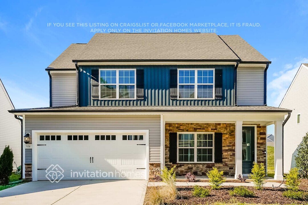 504 Azalea Gaze Dr in Youngsville, NC - Building Photo