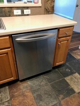 2100 Pipers Field Dr in Austin, TX - Building Photo - Building Photo