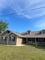 26555 Nordic Way in Port Charlotte, FL - Building Photo