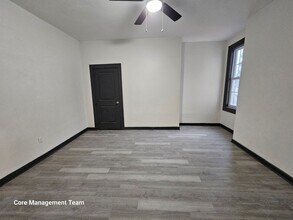 1155 Buente St in Pittsburgh, PA - Building Photo - Building Photo