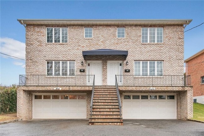 5-7 Brookridge Ave in Eastchester, NY - Building Photo - Building Photo
