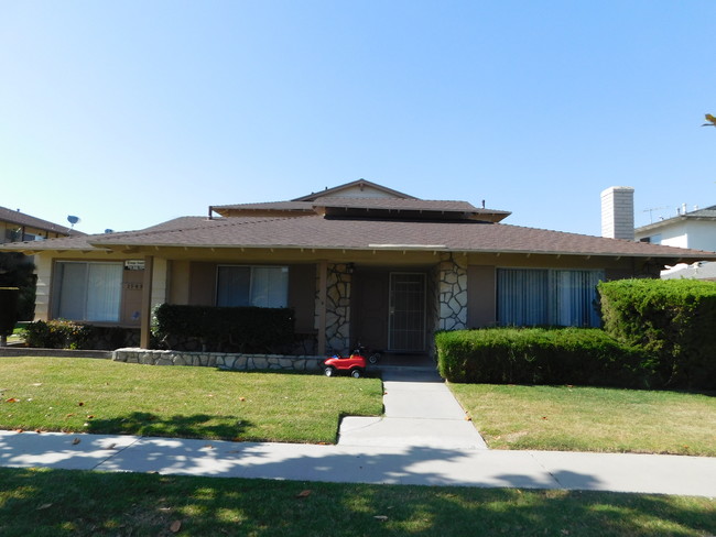 3549 W Cornelia Cir in Anaheim, CA - Building Photo - Other