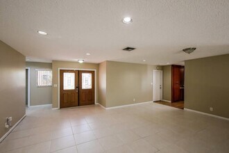 2301 NW 102nd Way in Pembroke Pines, FL - Building Photo - Building Photo