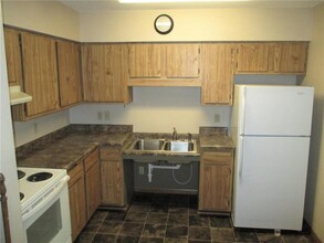 321 E Curran St in Darwin, MN - Building Photo - Building Photo
