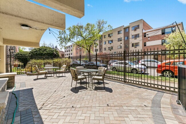6002 N Kenmore Ave in Chicago, IL - Building Photo - Building Photo