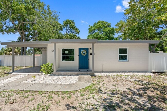 property at 151 40th Ave SE