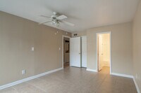 Rockridge Station photo'