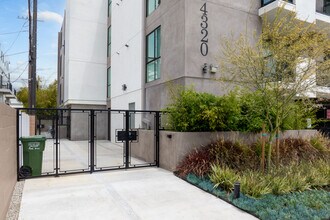 4320 Inglewood Blvd in Los Angeles, CA - Building Photo - Building Photo