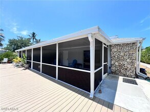 1185 Cherrystone Ct in Naples, FL - Building Photo - Building Photo