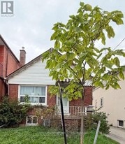 32 Belgravia Ave in Toronto, ON - Building Photo