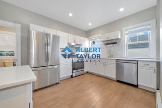 35 Faneuil St, Unit 1 in Boston, MA - Building Photo - Building Photo
