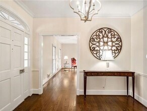 755 River Gate Dr in Atlanta, GA - Building Photo - Building Photo