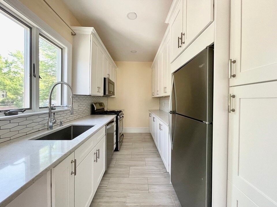 47 Dana St in Cambridge, MA - Building Photo