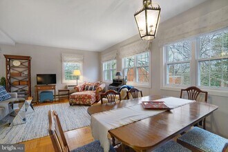 1629 Fitzgerald Ln in Alexandria, VA - Building Photo - Building Photo