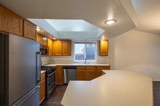 164 S Silverwood Way in Eagle, ID - Building Photo - Building Photo