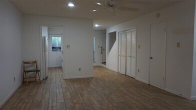5000 Milwee St in Houston, TX - Building Photo - Building Photo
