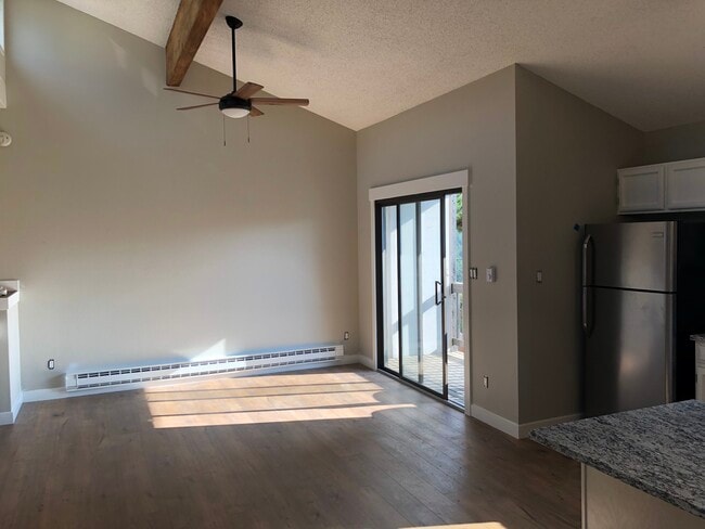30803 Hilltop Dr in Evergreen, CO - Building Photo - Building Photo