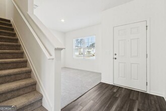 94 Rowlett Pl in Bethlehem, GA - Foto de edificio - Building Photo