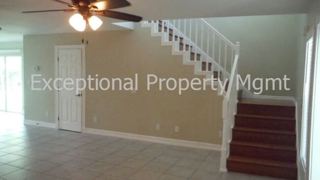 1917 SW 51st Ter in Cape Coral, FL - Building Photo - Building Photo