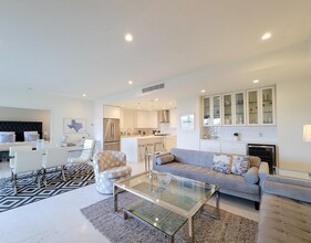 2929 Buffalo Speedway in Houston, TX - Building Photo - Building Photo