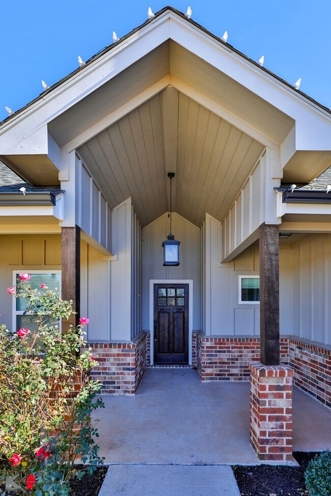 6525 Red Yucca Rd in Abilene, TX - Building Photo - Building Photo