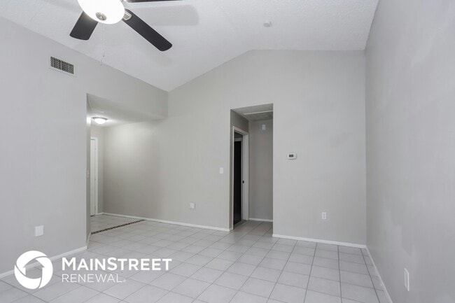 834 Cinnamon Dr in Winter Haven, FL - Foto de edificio - Building Photo