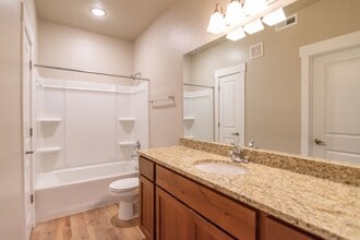 600 W 400 S in Springville, UT - Foto de edificio - Building Photo