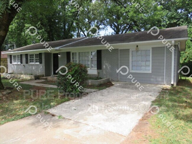 2217 Linde St NW in Huntsville, AL - Building Photo - Building Photo