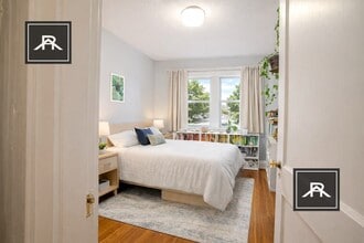 1468 Commonwealth Ave, Unit 1 in Boston, MA - Foto de edificio - Building Photo