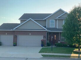 6727 N White Fir Dr in Edwards, IL - Building Photo