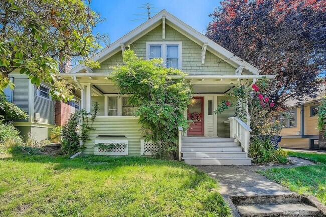 property at 1534 SE 46th Ave