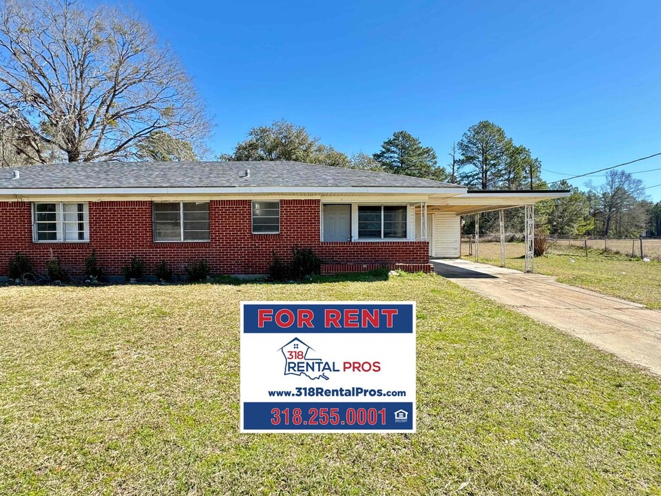 124-128 Rwe Jones St in Grambling, LA - Building Photo