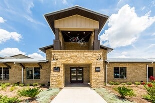 Legacy Creekside Apartments in San Antonio, TX - Building Photo