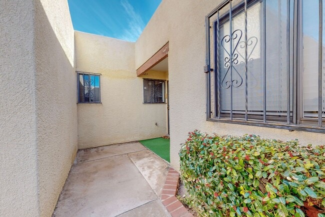 1505 Donette Pl NE in Albuquerque, NM - Building Photo - Building Photo