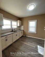 5164 E 128th St in Garfield Heights, OH - Building Photo - Building Photo