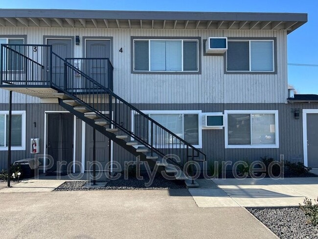 property at 911 E H St