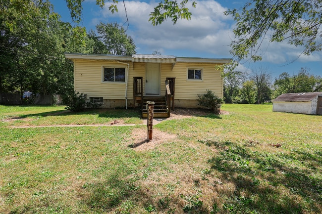 property at 6180 Hillford Ave NE