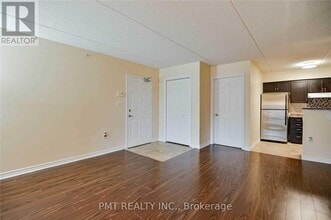 1370 Main St E in Milton, ON - Building Photo - Building Photo