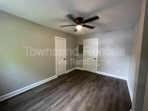 807 Branson St in Fayetteville, NC - Foto de edificio - Building Photo