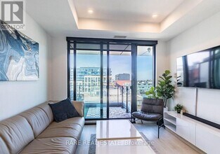 505 Richmond St W in Toronto, ON - Building Photo - Building Photo