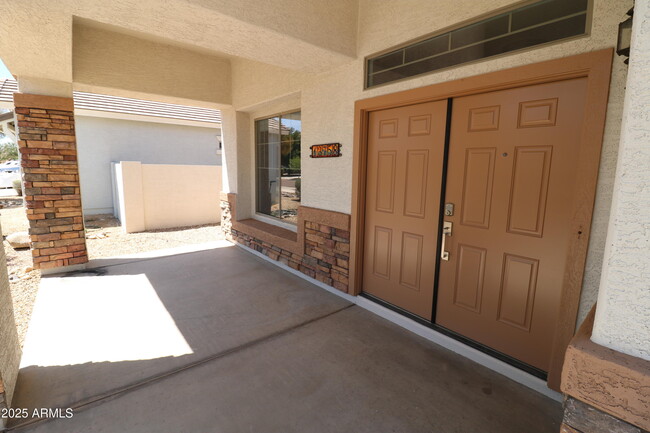 13758 W Crocus Dr in Surprise, AZ - Building Photo - Building Photo