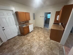 1276 Youngs Mill Rd in Lagrange, GA - Building Photo - Building Photo