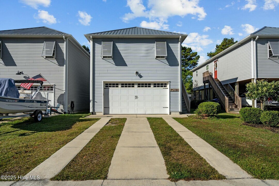 126 James Ave in Holly Ridge, NC - Building Photo