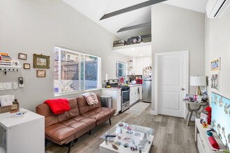 933 21st St in San Diego, CA - Building Photo - Building Photo