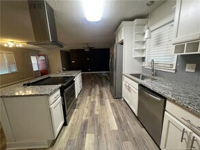 7183 Largo Pl in Fayetteville, NC - Building Photo - Building Photo