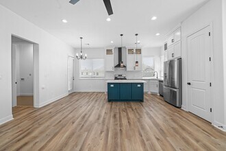 2307 Wipprecht St in Houston, TX - Foto de edificio - Building Photo